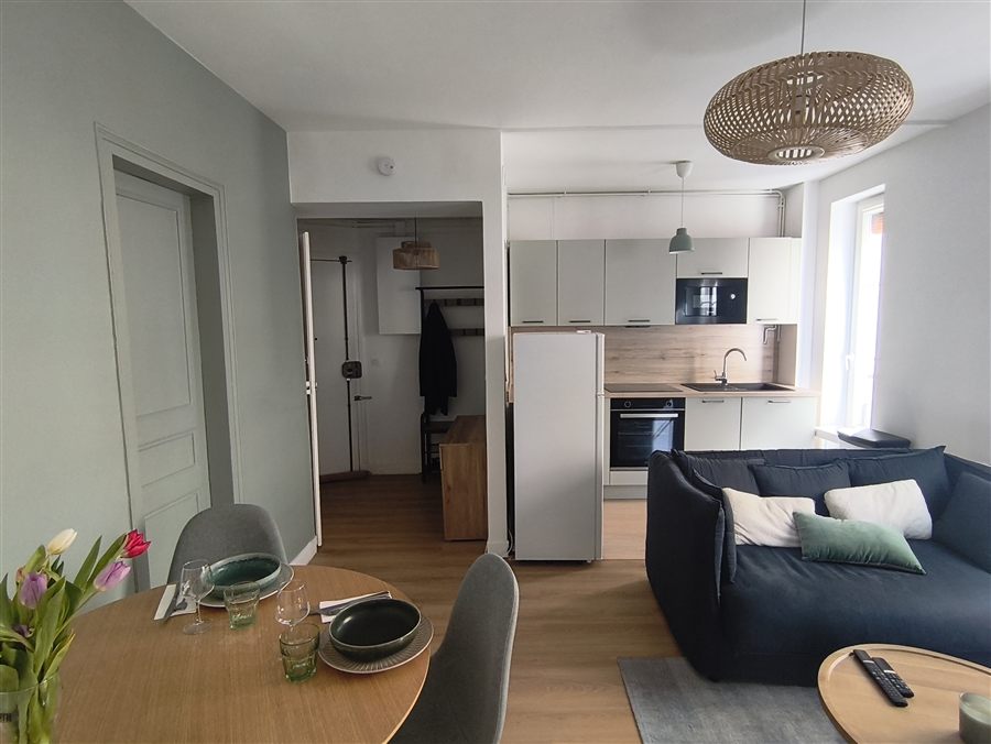 42 rue Cantagrel — Salon et cuisine